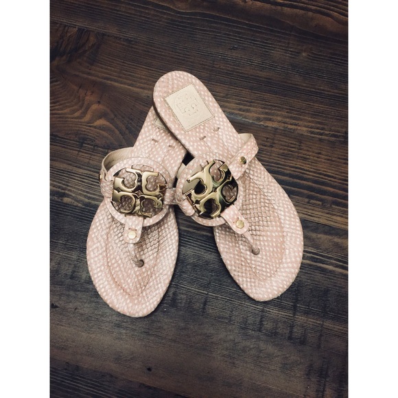 Tory Burch Shoes - • TORY BURCH •